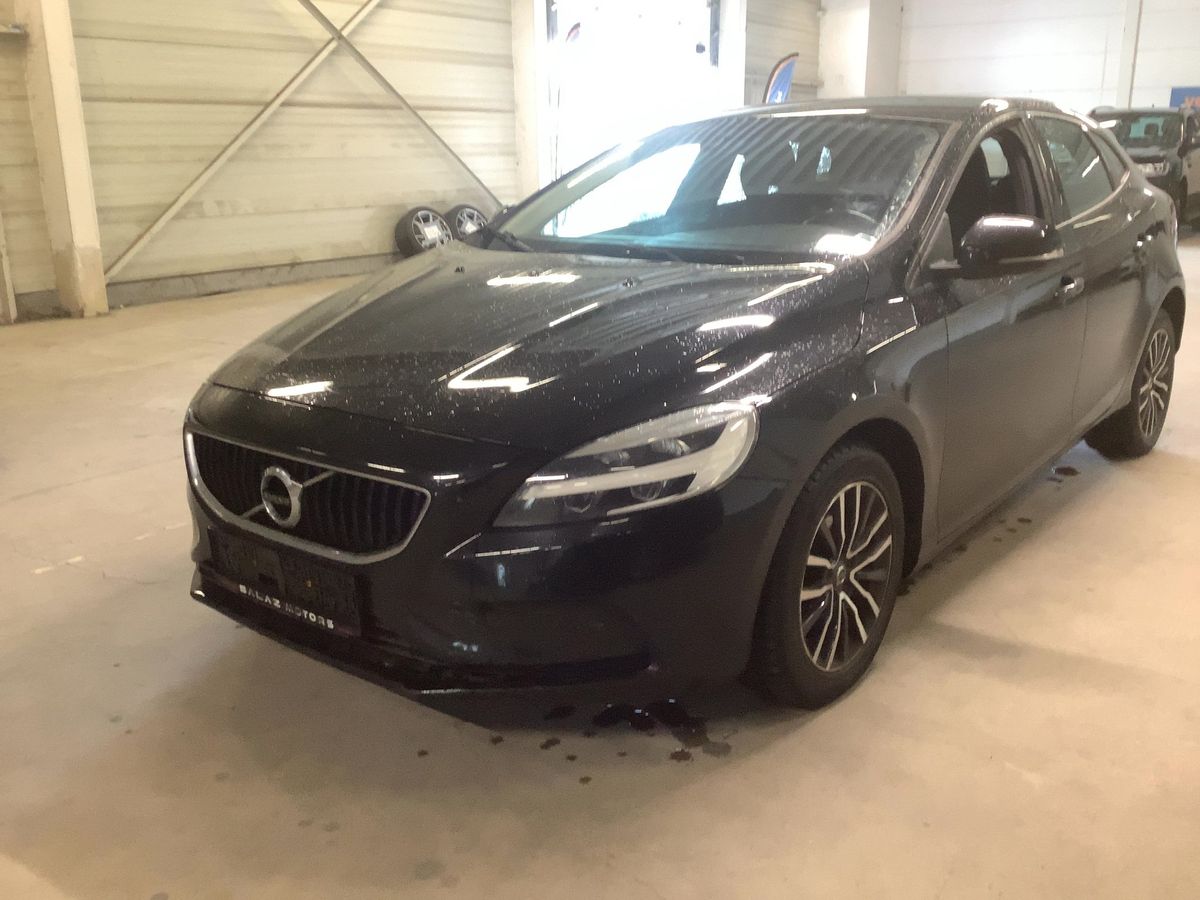 Volvo V40 2019