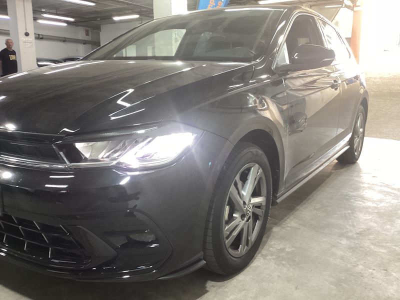 Volkswagen Polo 1.0 TSI R-Line 2022 – снимка 2