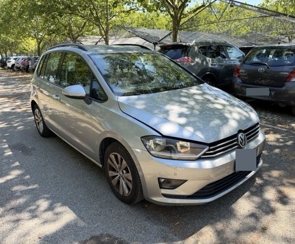 Volkswagen Golf VII Sportsvan 1.6 TDI Business BlueMotion Tech — zdjęcie 6