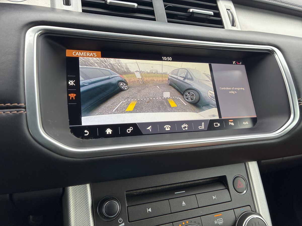 Land Rover 2017 — photo 24