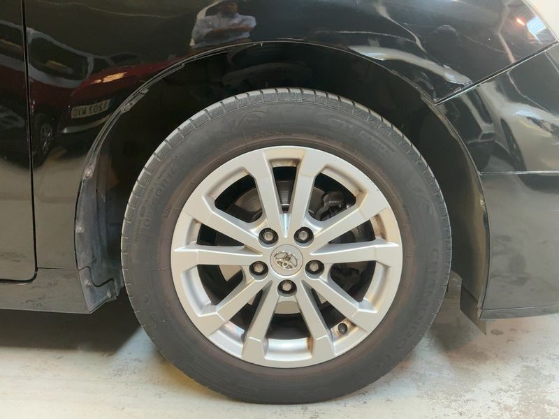 Toyota Verso 2.0 D-4D Active 2011 – снимка 11