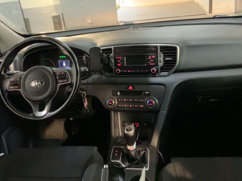 Kia Sportage 1.7 CRDi Cool 2WD 2018 – снимка 17