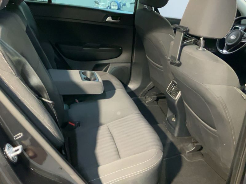Kia Sportage 1.7 CRDi Cool 2WD 2018 – снимка 19
