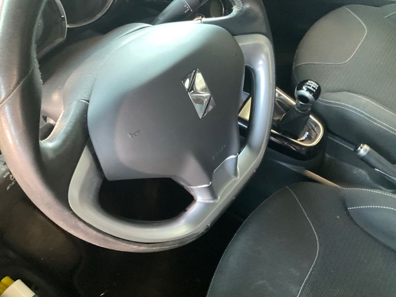 DS Automobiles DS3 1.6 Blue-HDi SoChic 2016 – снимка 22