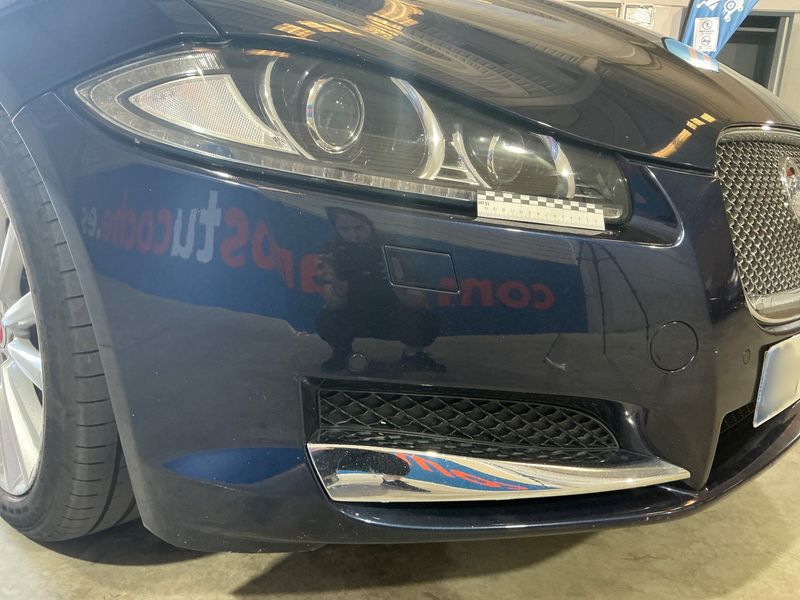 Jaguar XF 2.2 D 2014 – снимка 34