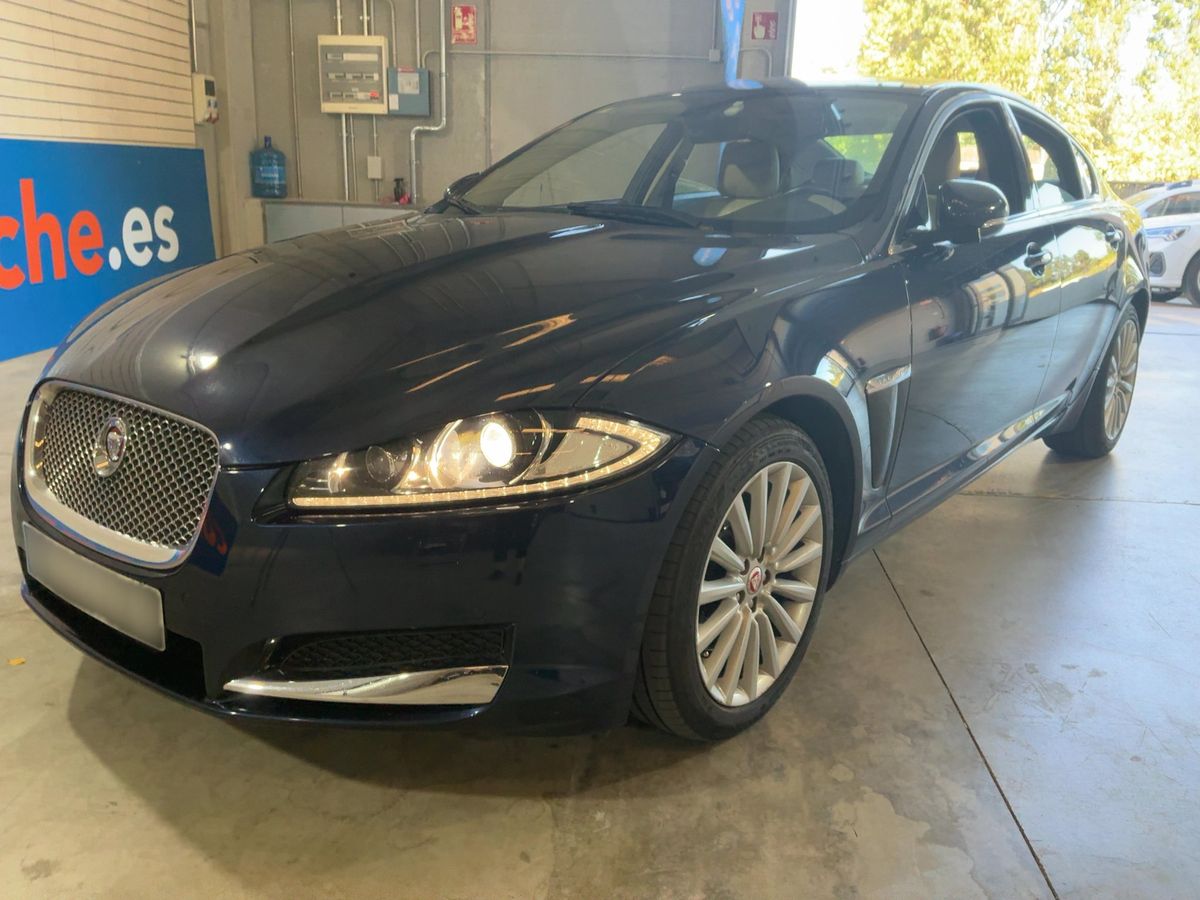 Jaguar XF 2014