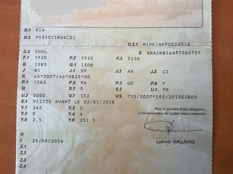 Kia Soul 1.6 CRDi M — zdjęcie 15