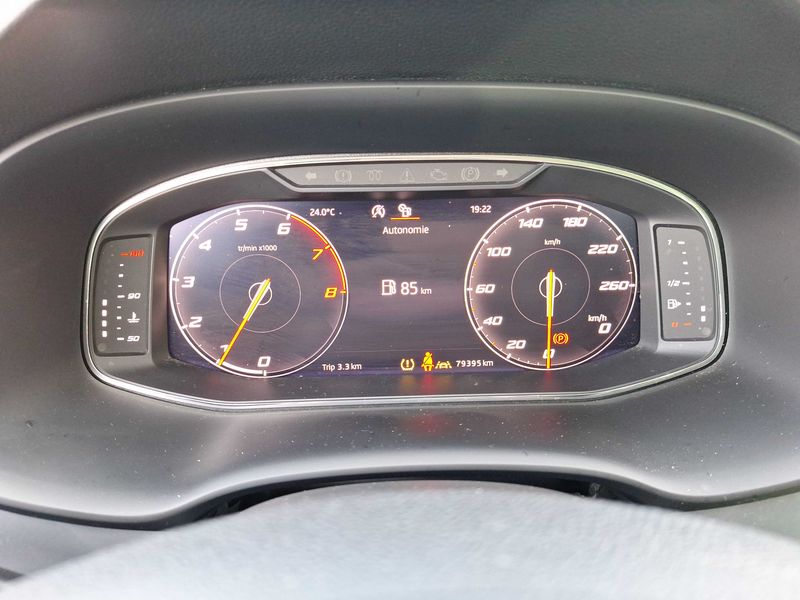 Seat Ateca 1.0 TSI Urban — zdjęcie 12