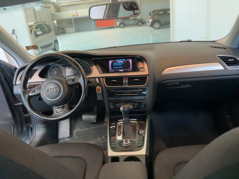 Audi A4 2.0 TDI quattro Advanced — zdjęcie 12