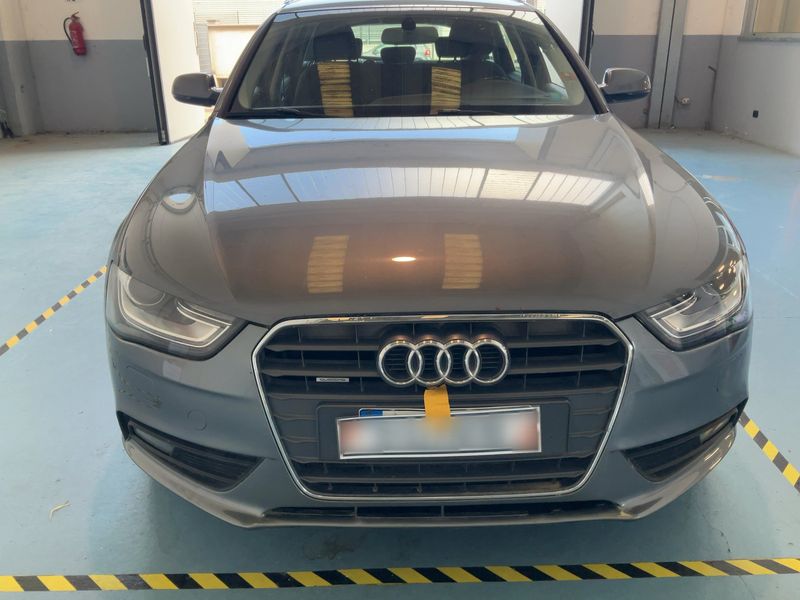 Audi A4 2.0 TDI quattro Advanced — zdjęcie 9