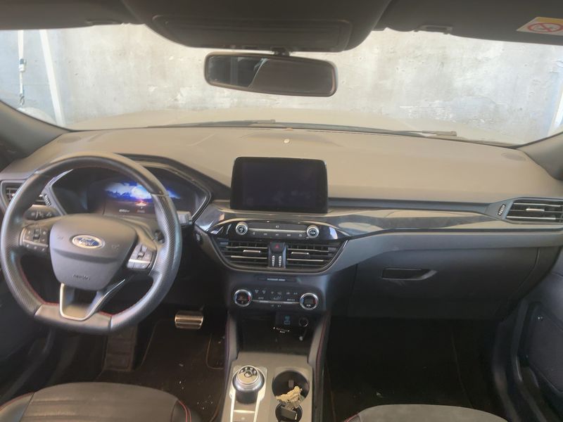 Ford Kuga 2.5 Plug-in Hybrid ST-Line X 2021 – снимка 17