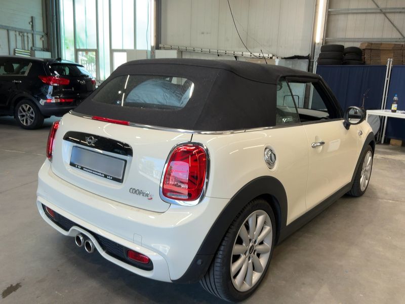 MINI Cabrio Cooper S 2020 – снимка 8