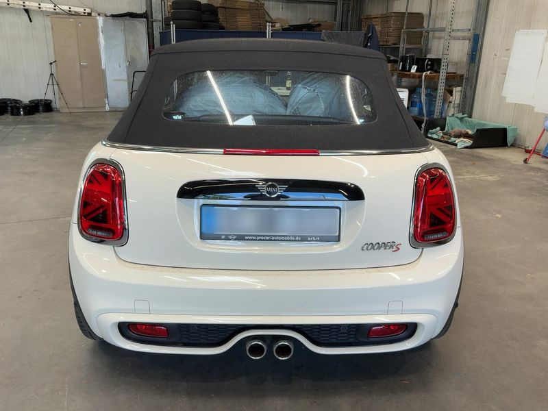 MINI Cabrio Cooper S 2020 – снимка 7