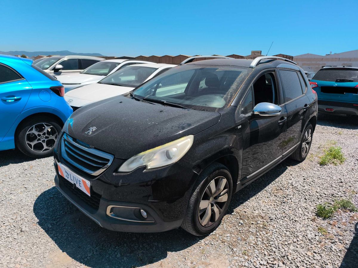 Peugeot 2008 2016 — photo 1