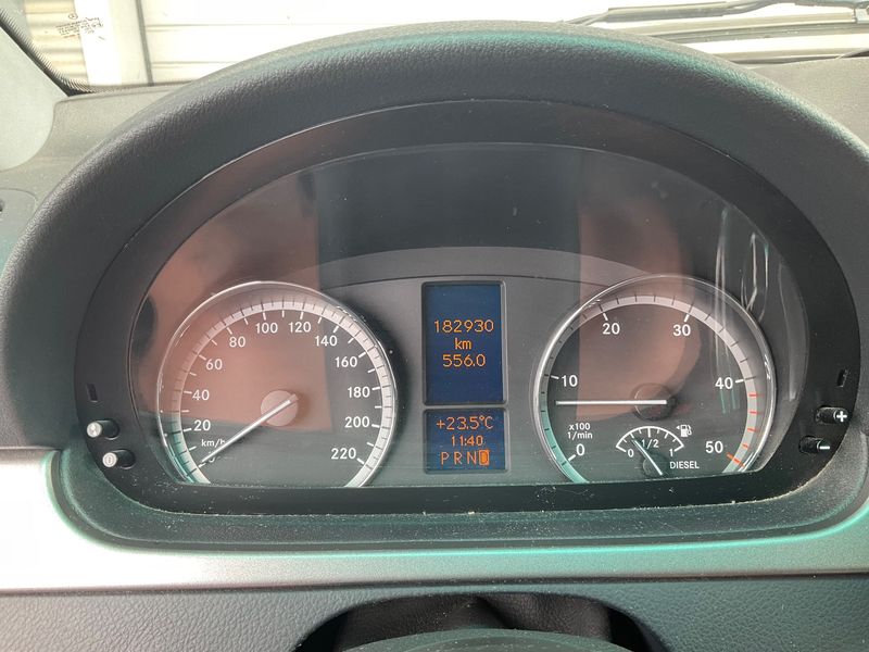 Mercedes-Benz Viano 3.0 CDI lang BlueEfficiency Trend Edition — zdjęcie 13