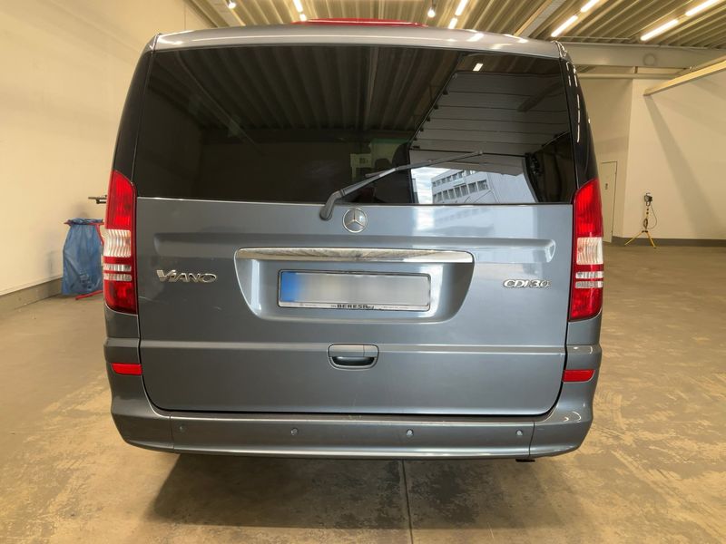 Mercedes-Benz Viano 3.0 CDI lang BlueEfficiency Trend Edition — zdjęcie 5