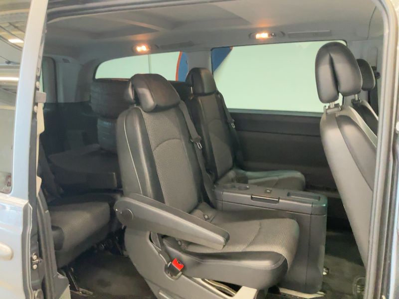 Mercedes-Benz Viano 3.0 CDI lang BlueEfficiency Trend Edition — zdjęcie 14