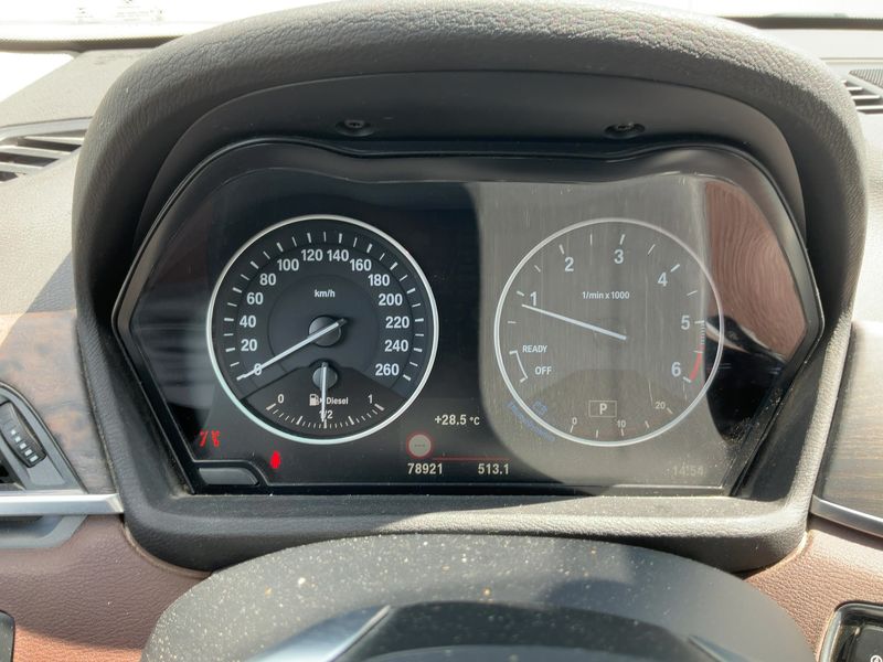 BMW X1 xDrive 20d xLine — zdjęcie 13