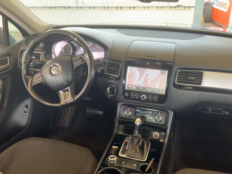 Volkswagen Touareg 3.0 V6 TDI BlueMotion Tech — zdjęcie 12