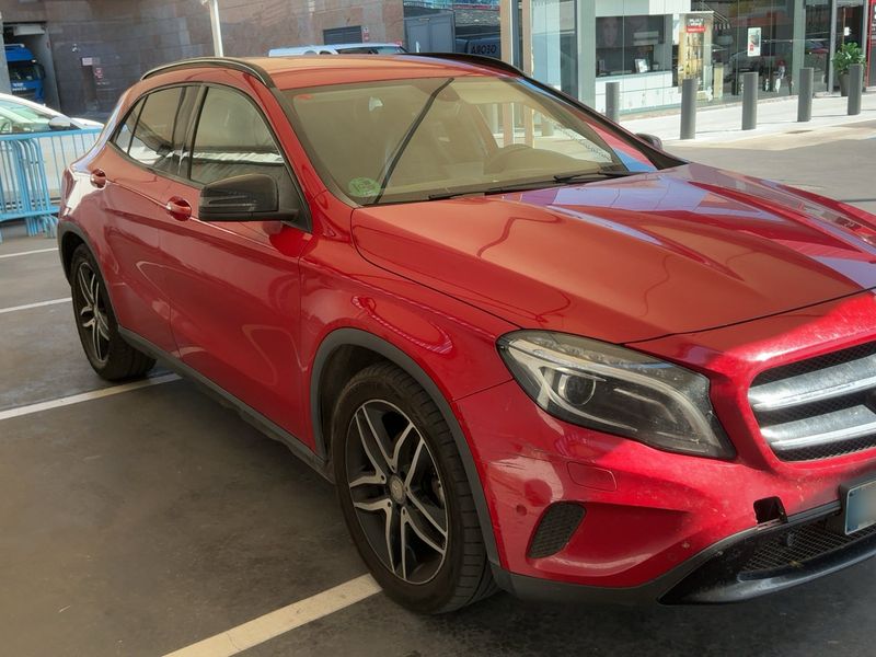 Mercedes-Benz GLA-Klasse GLA 200 d Urban — zdjęcie 8