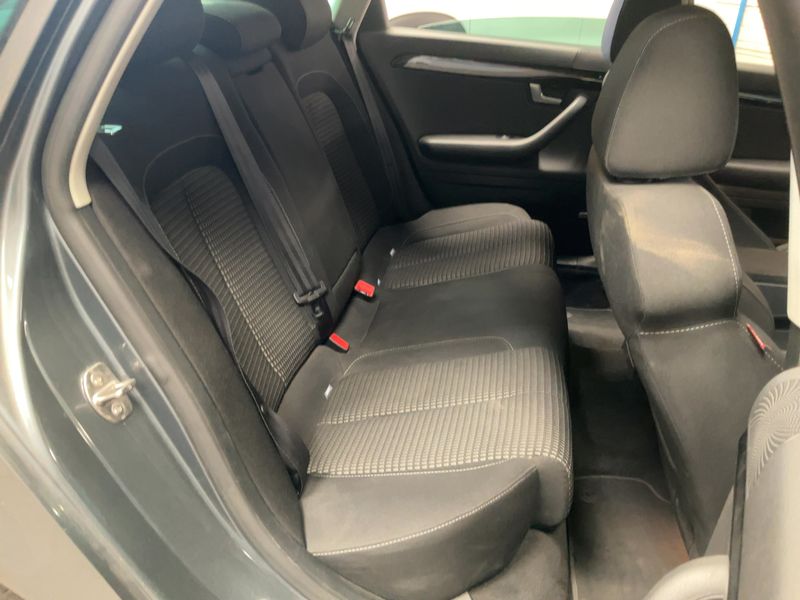 Seat Exeo 2.0 TDI Sport — zdjęcie 14