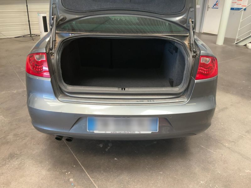 Seat Exeo 2.0 TDI Sport — zdjęcie 10