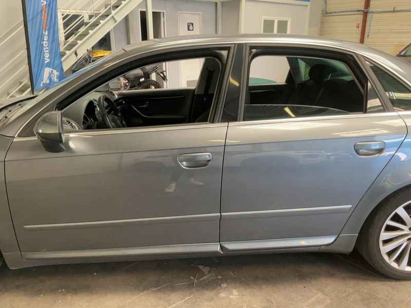 Seat Exeo 2.0 TDI Sport — zdjęcie 4