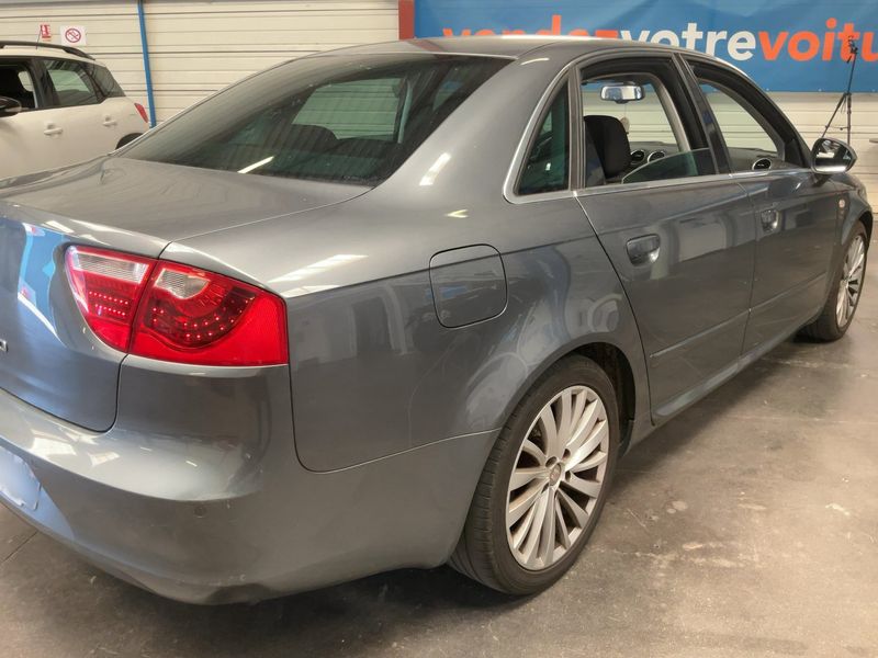 Seat Exeo 2.0 TDI Sport — zdjęcie 6