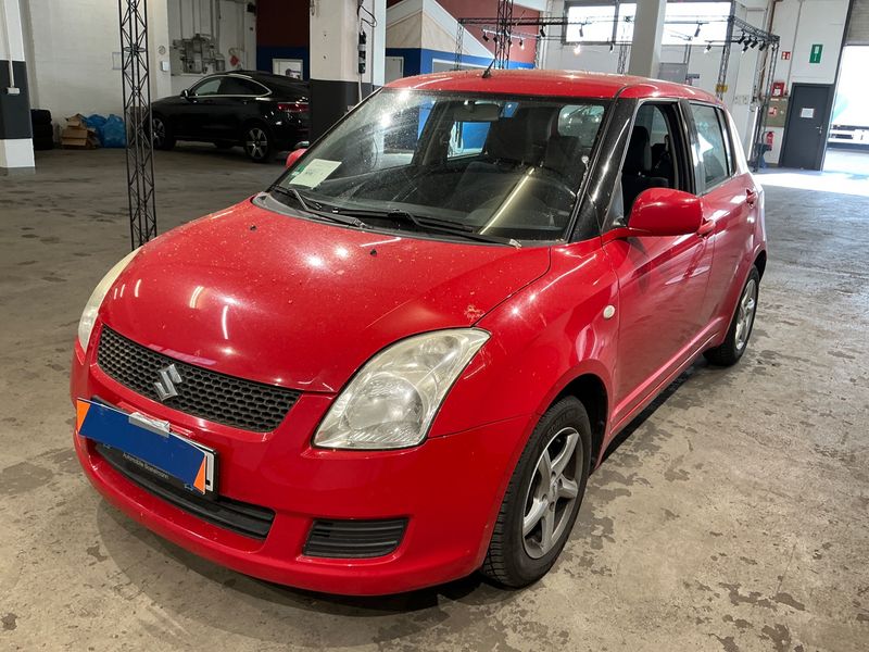 Suzuki Swift 1.3 Club 2010 – снимка 1