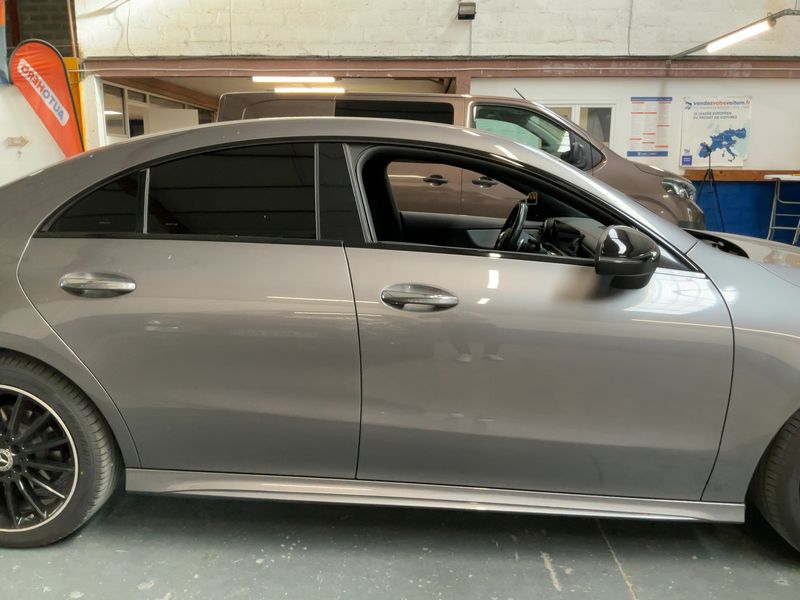 Mercedes-Benz CLA-Klasse CLA 200 AMG Line — zdjęcie 7
