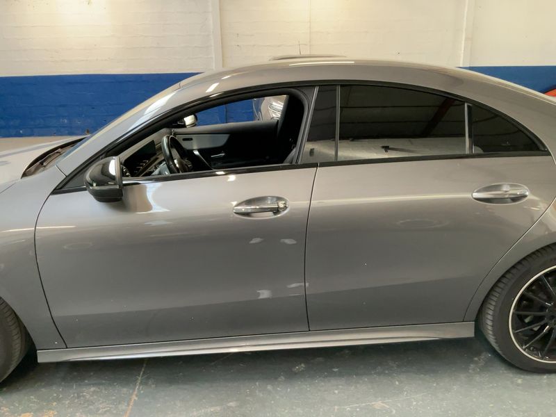 Mercedes-Benz CLA-Klasse CLA 200 AMG Line — zdjęcie 4