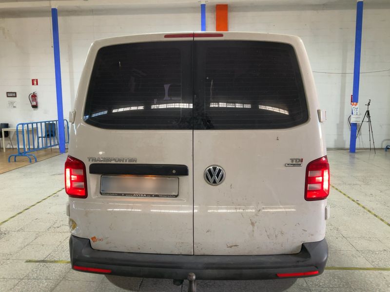 Volkswagen T6 Kombi 2.0 TDI — zdjęcie 5