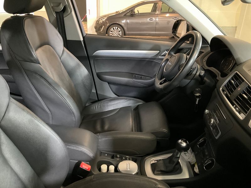 Audi Q3 2.0 TDI quattro Sport 2015 – снимка 26