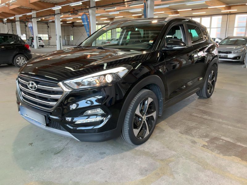 Hyundai Tucson 1.7 CRDi Classic blue 2WD