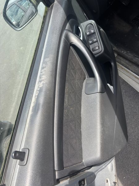 Dacia Duster 1.5 dCi Prestige 4x4 2014 – снимка 33