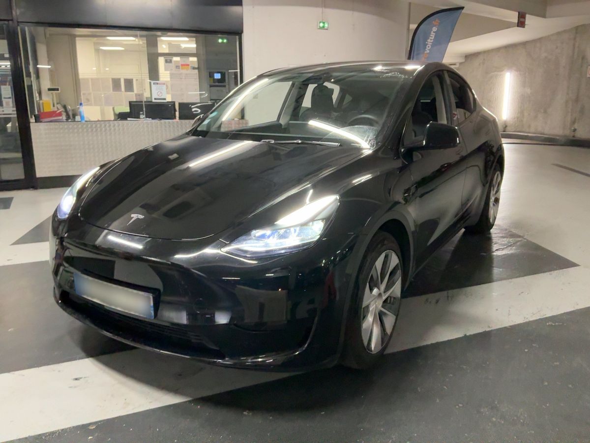 Tesla Model 2023