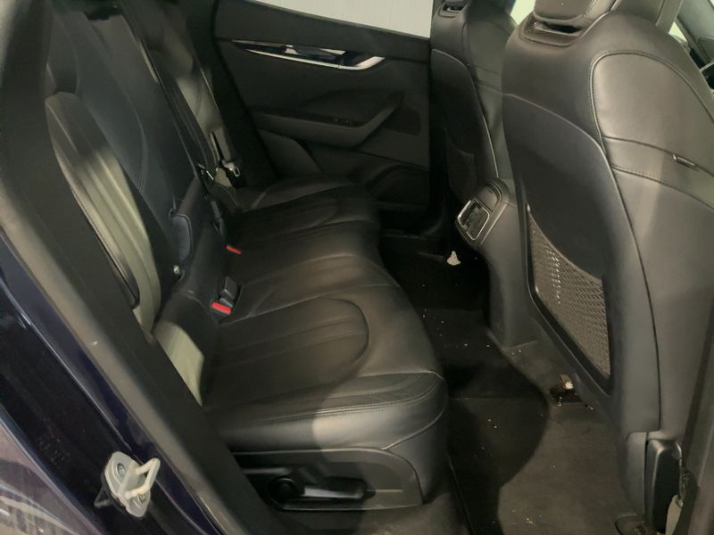 Maserati Levante 3.0 V6 Diesel GranSport — zdjęcie 14