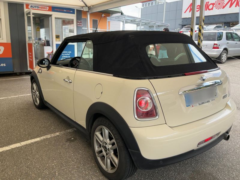 MINI Cabrio Cooper — zdjęcie 3