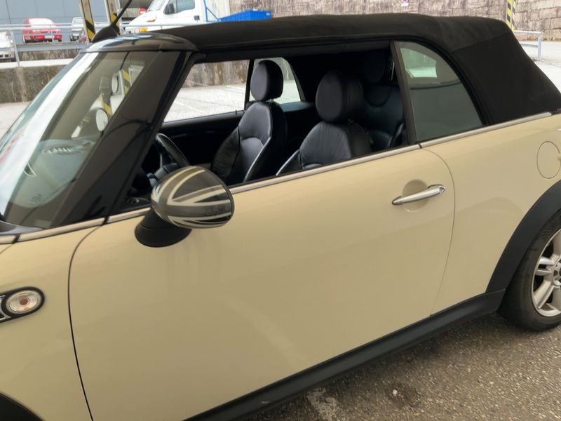 MINI Cabrio Cooper — zdjęcie 4