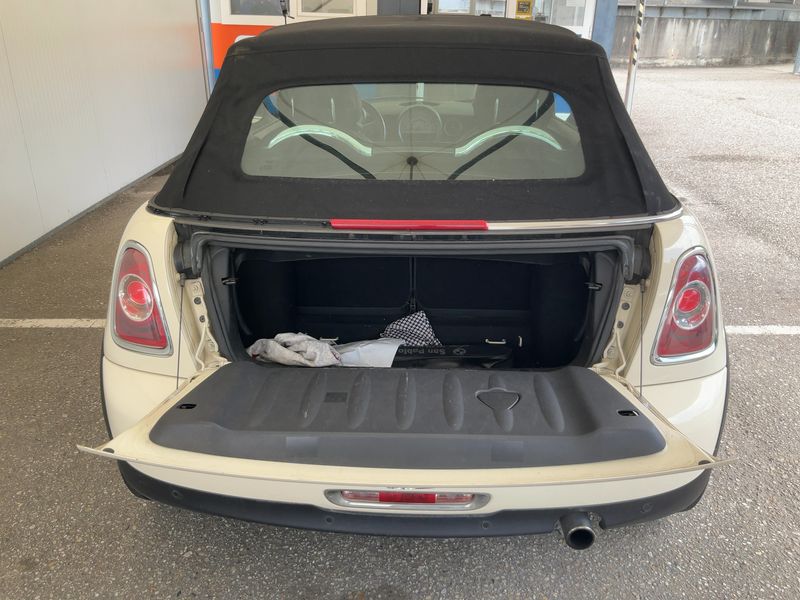 MINI Cabrio Cooper — zdjęcie 10