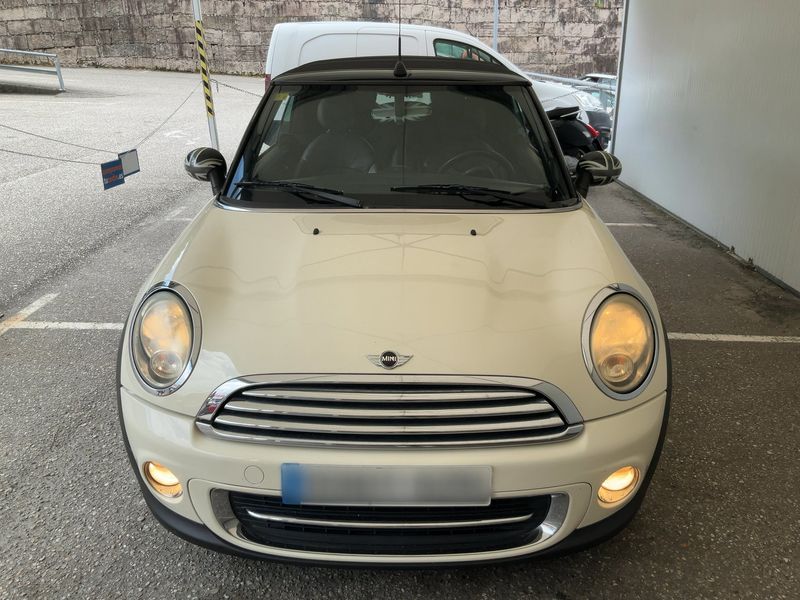 MINI Cabrio Cooper — zdjęcie 9
