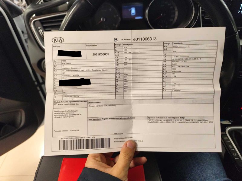 Kia cee'd 1.6 CRDi Mild-Hybrid Tech — zdjęcie 15