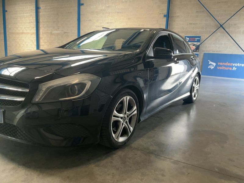 Mercedes-Benz A-Klasse A 180 CDI BlueEfficiency Urban — zdjęcie 2