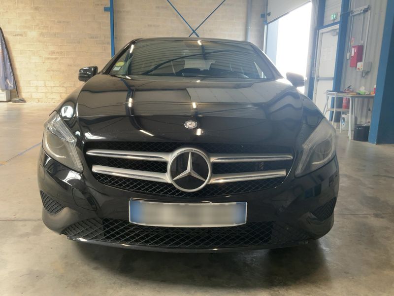 Mercedes-Benz A-Klasse A 180 CDI BlueEfficiency Urban — zdjęcie 9