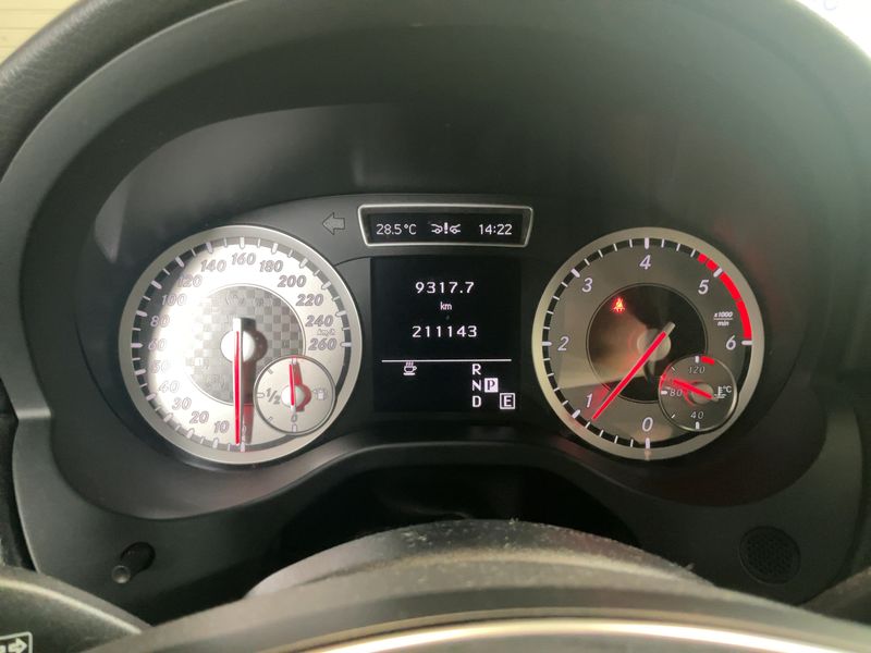 Mercedes-Benz A-Klasse A 180 CDI BlueEfficiency Urban — zdjęcie 13