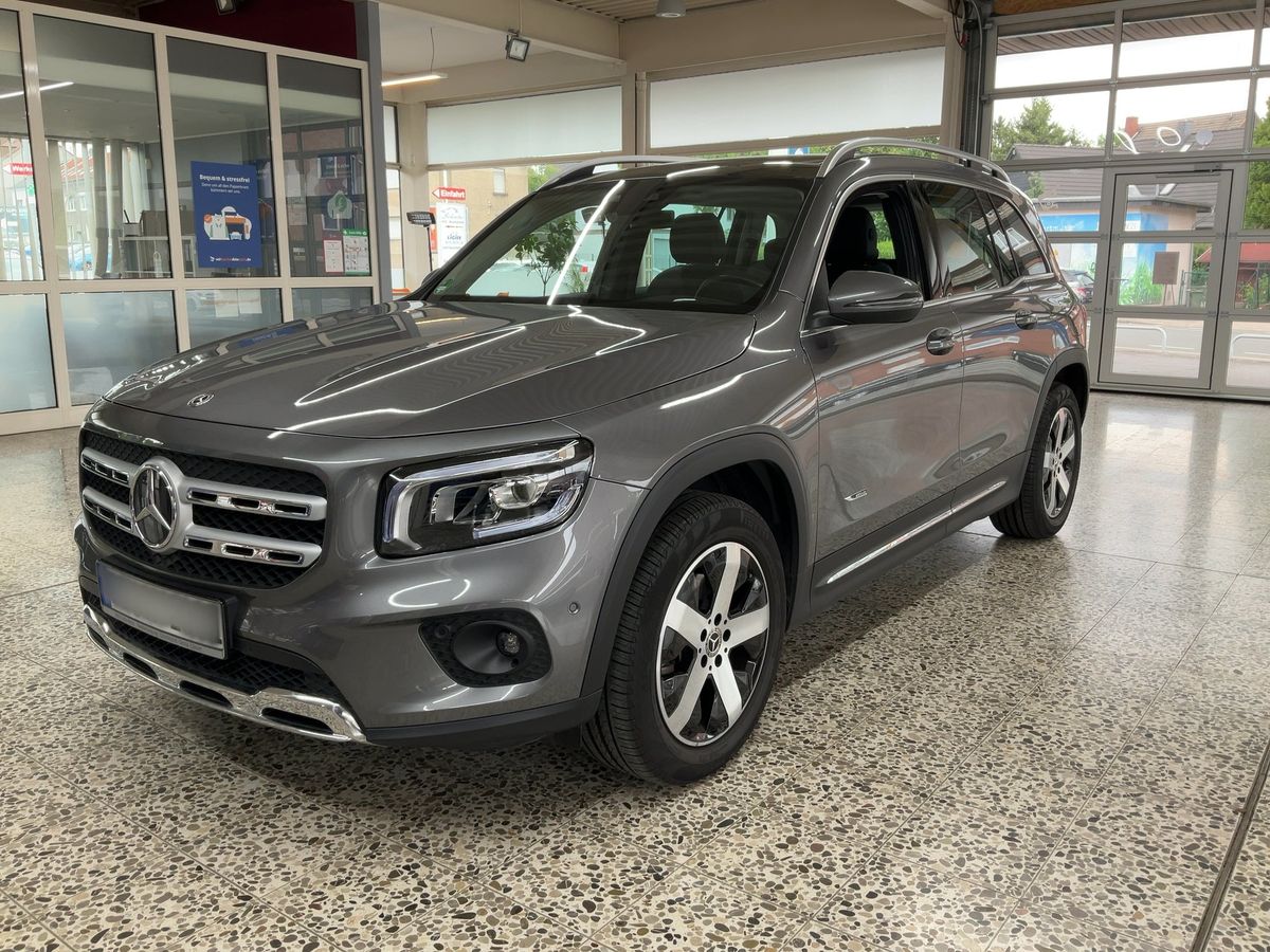 Mercedes-Benz GLB-Klasse 2021 — photo 1