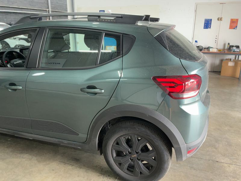 Dacia Sandero 1.0 TCe LPG Stepway Extreme+ — zdjęcie 3