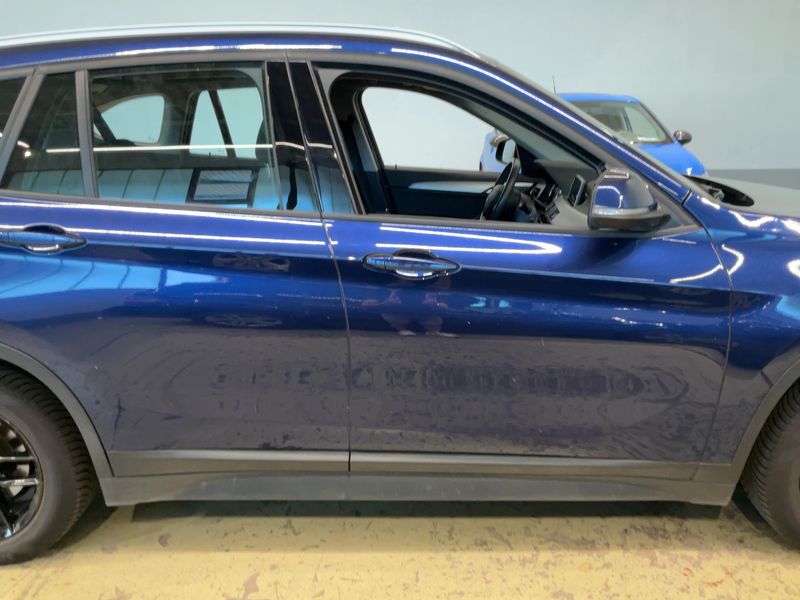 BMW X1 xDrive 25e Advantage — zdjęcie 7