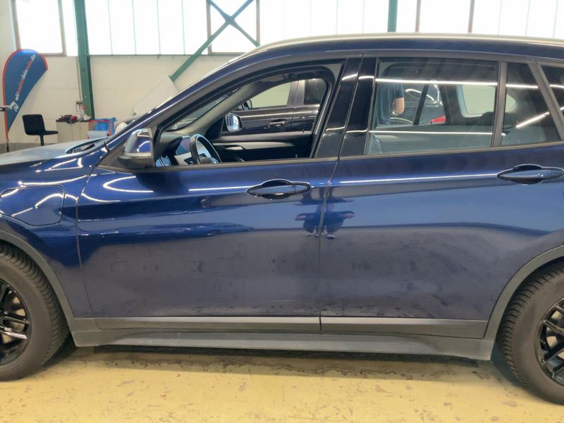 BMW X1 xDrive 25e Advantage — zdjęcie 4