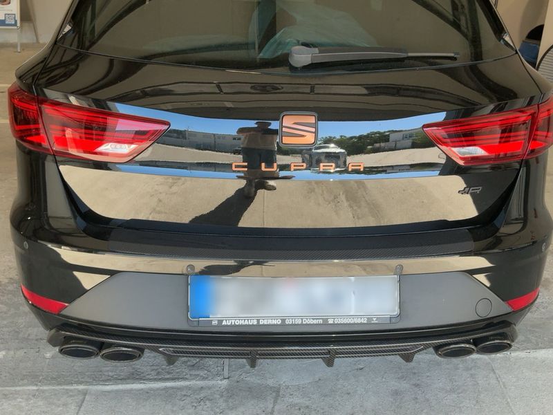 Seat Leon 2.0 TSI Cupra 300 4Drive R 2020 – снимка 7